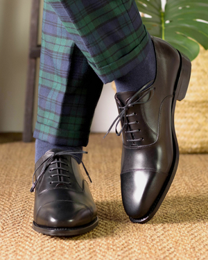 Outlet - Ashford Black Calf - Half Rubber Sole