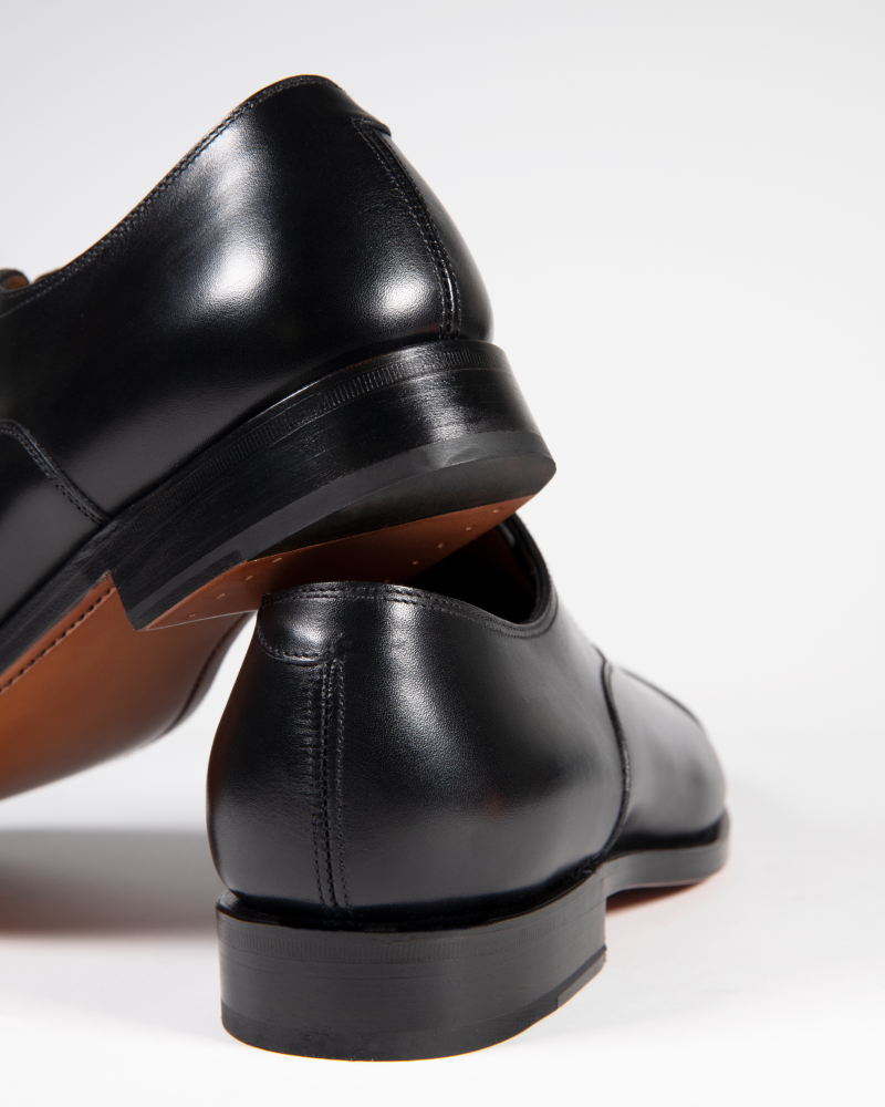 Black Oxford Dress Shoe with Leather Soles