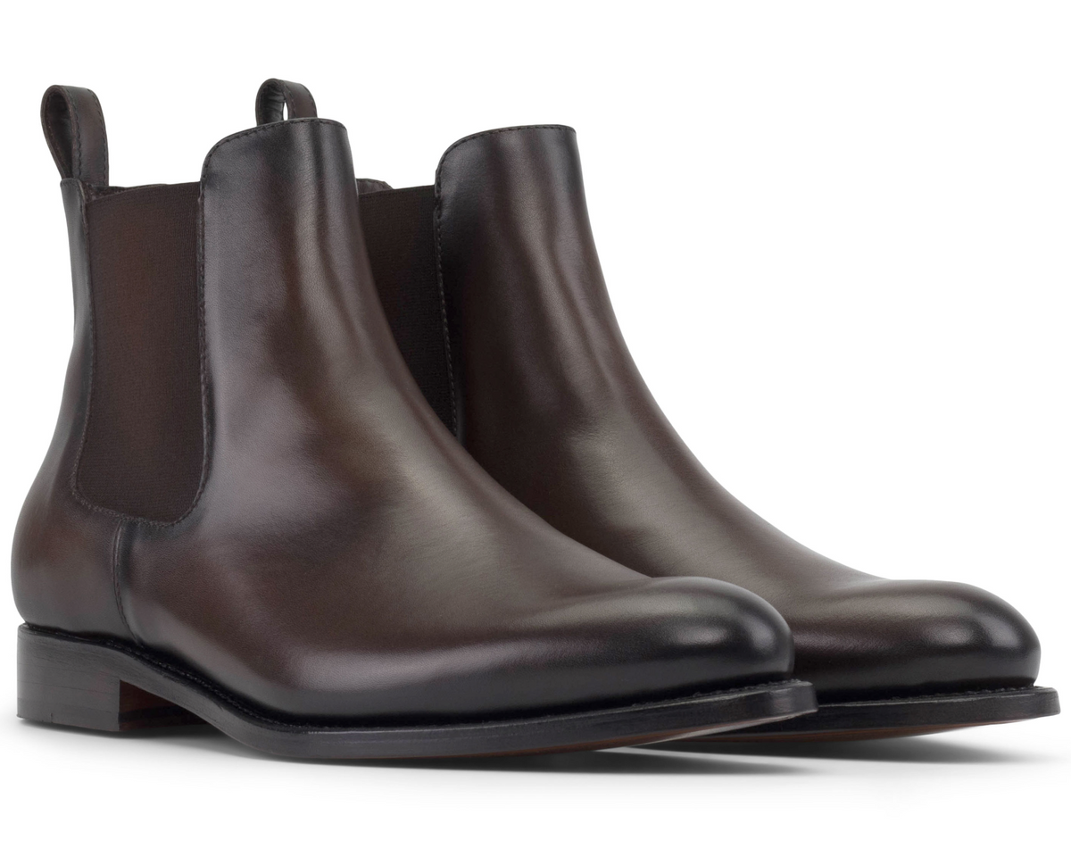 Bennett Dark Brown 675