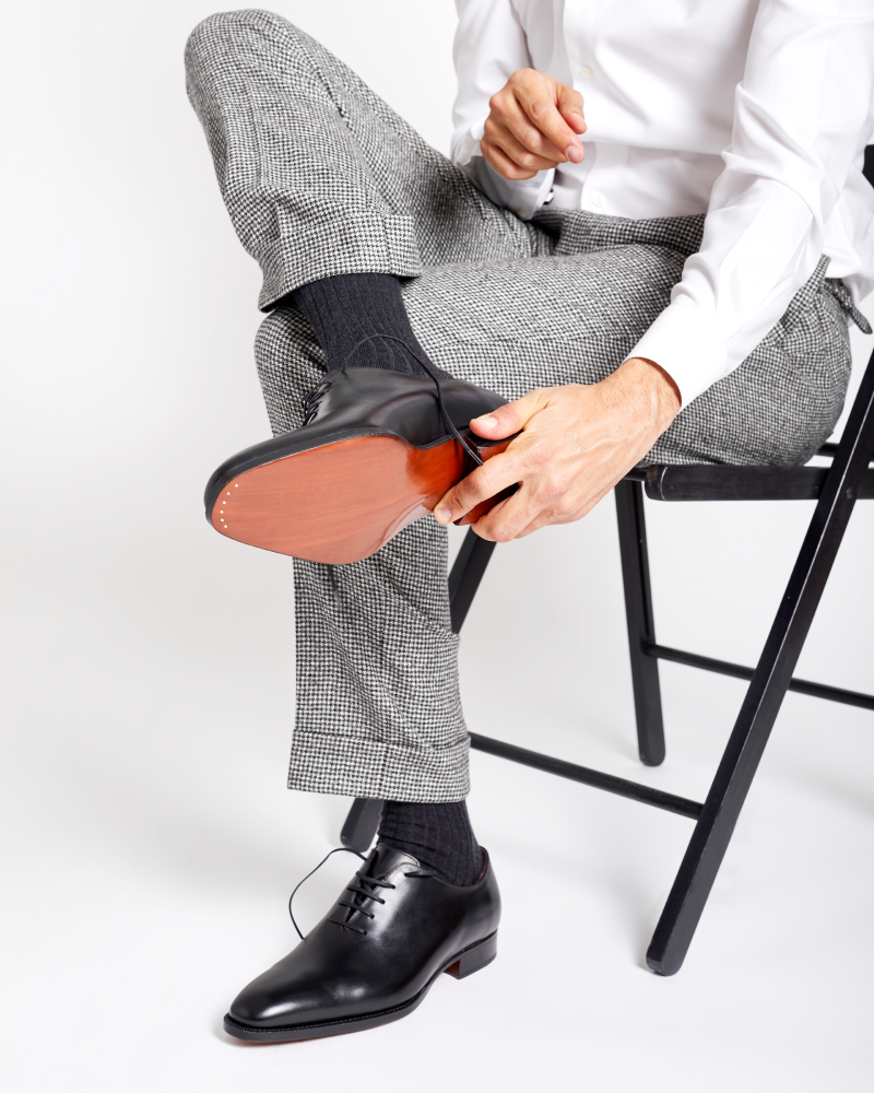 Black oxford whole 2024 cut