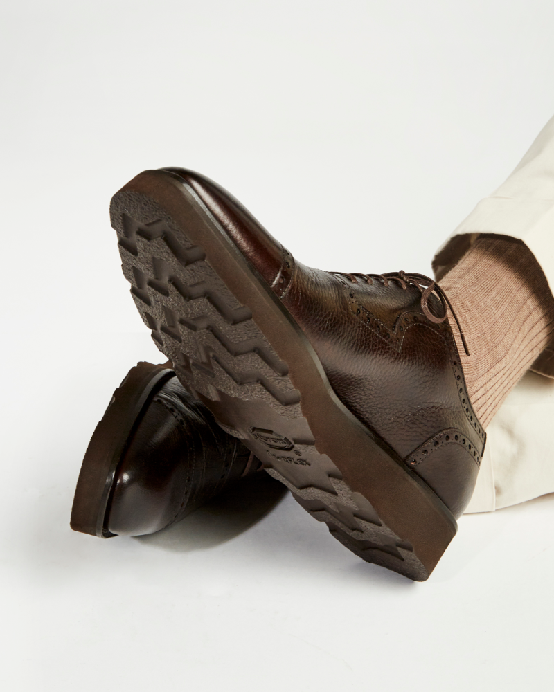 Dark Brown Brogue Lightweight Dress Shoe 11 UK / 12 US Dark Brown Brogue Lightweight Dress Shoe 11 UK / 12 US