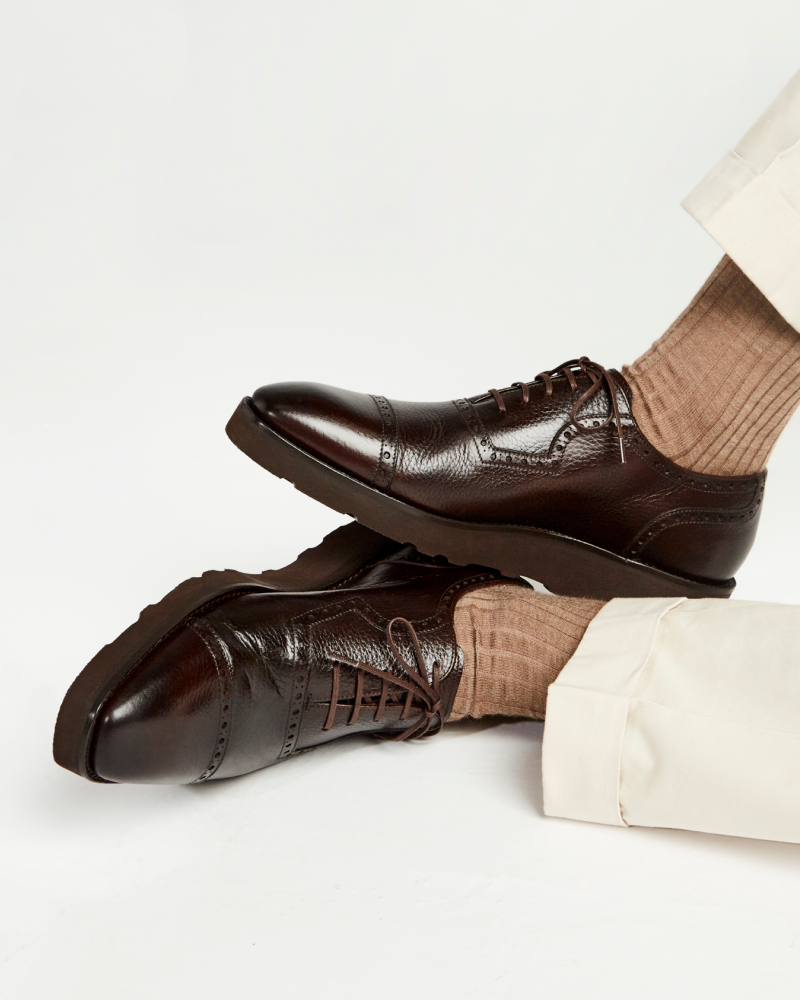 Dark Brown Brogue Lightweight Dress Shoe 11 UK / 12 US Dark Brown Brogue Lightweight Dress Shoe 11 UK / 12 US