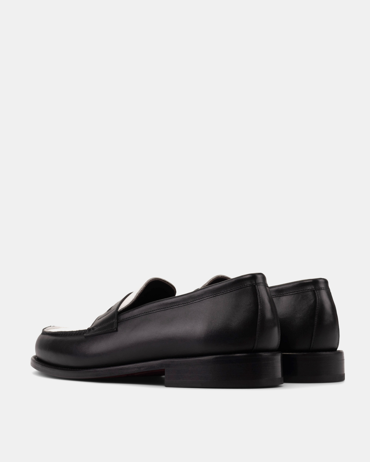 Henry Black &amp; White Penny Loafer - 144