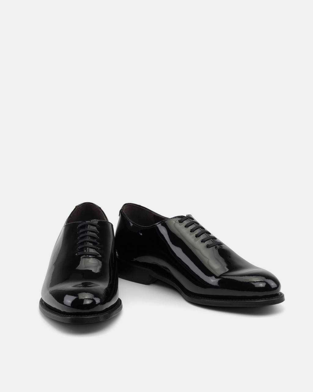 [SALE] - Vincent Black Patent Wholecut - 675