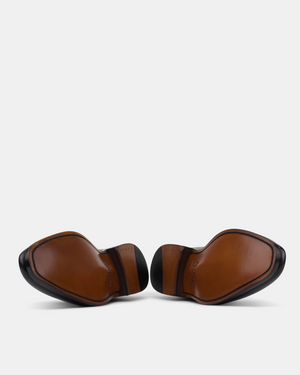 Vincent Black Calf Wholecut in 722