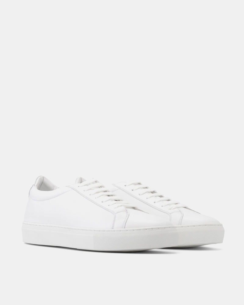White Low Kick Dress Sneaker 9 UK / 10 US White Low Kick Dress Sneaker 9 UK / 10 US