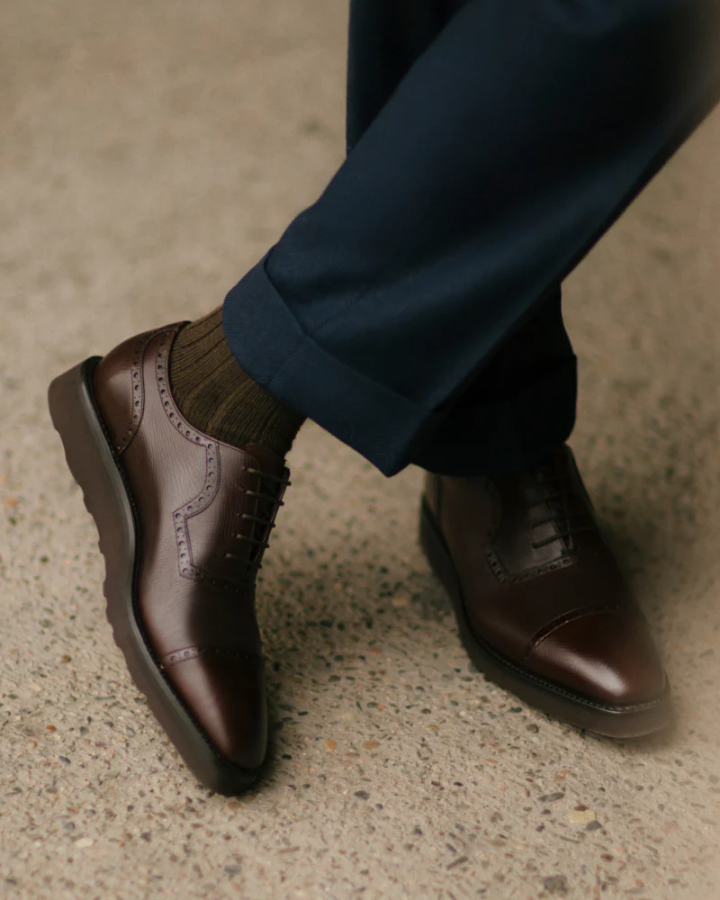 Mens lightweight 2025 dress shoes